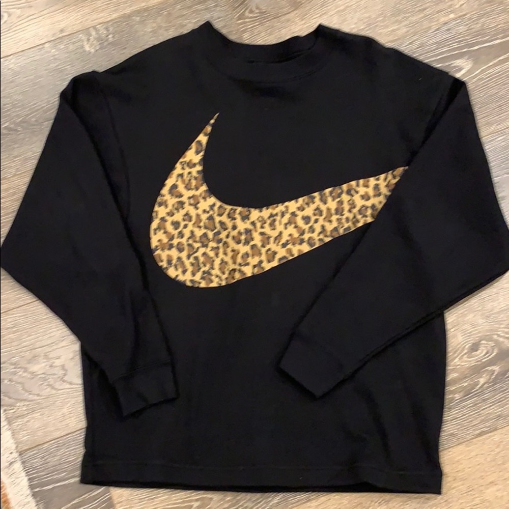Nike Women’s Sweater